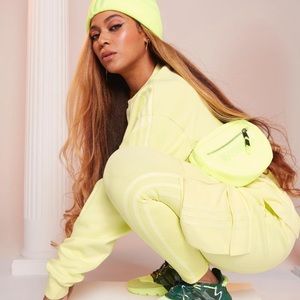 Meet your Posher, Sara narimene